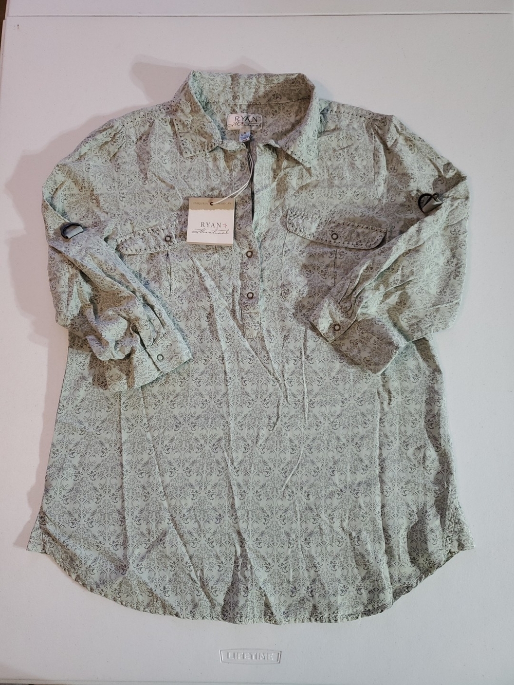 RYAN Michael Med Light Sage Green Paisley Print Button Silk Blend Top